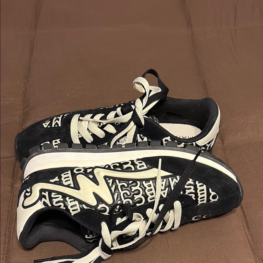 Marc Jacobs Black and White Sneakers with Decorative Accents - Picture 5 of 8